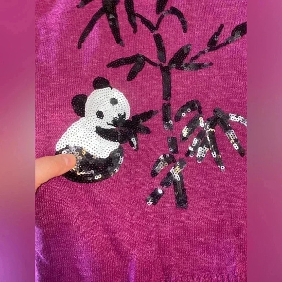 Cute Panda  🐼 sweater for girls - Picture 3 of 5